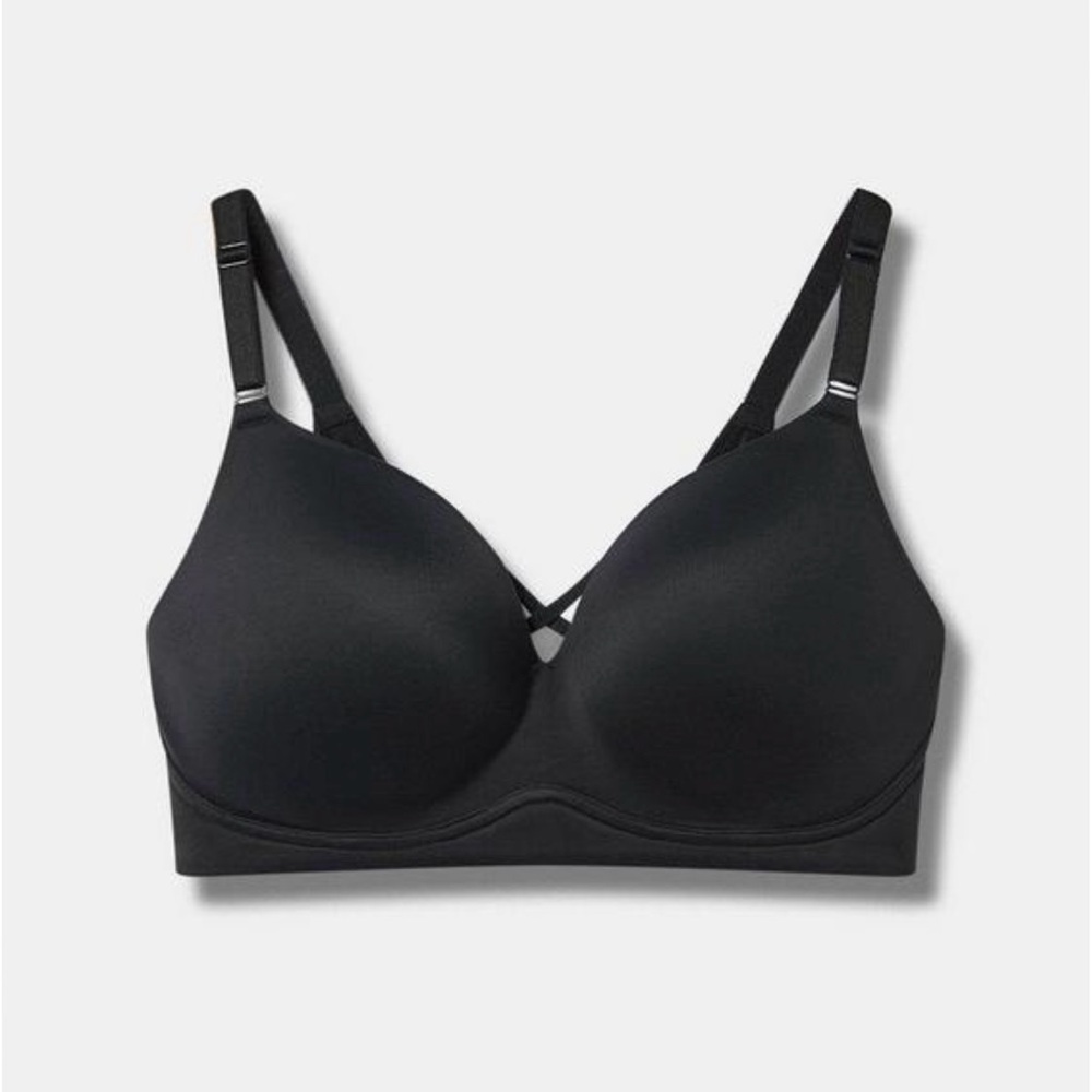 Torrid 360 Back Smoothing Push Up Wire Free Bra in Black - 46DDD - Picture 4 of 5